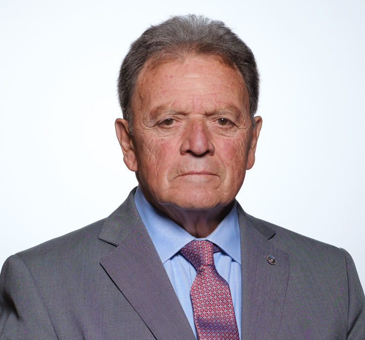 Faleceu Vítor Napoleão