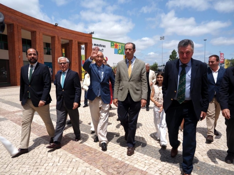 Presidente da República Homenageado na FNA 25