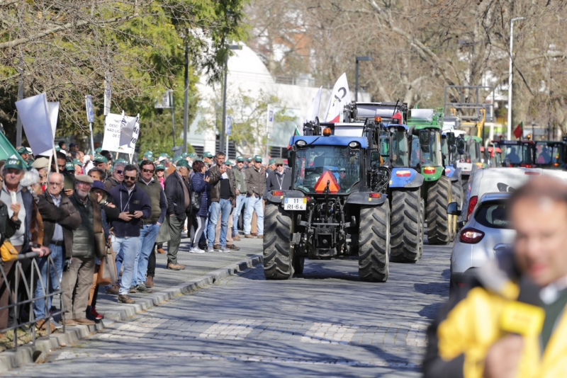 Agricultores voltaram aos protestos em Portalegre “contra a incompetência de quem nos governa”
